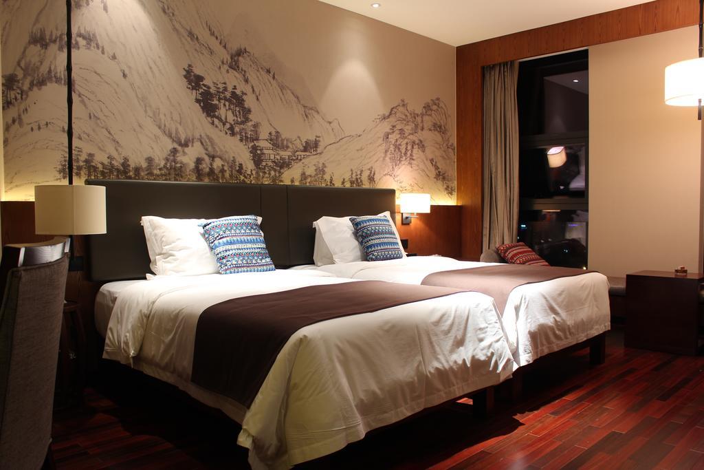 Ssaw Boutique Hotel Delan Mogan Mountain Deqing Phòng bức ảnh